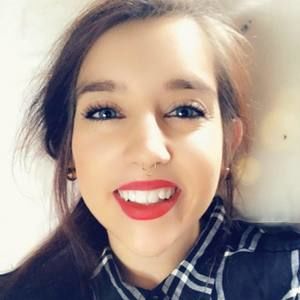 Meet your Posher, Holly